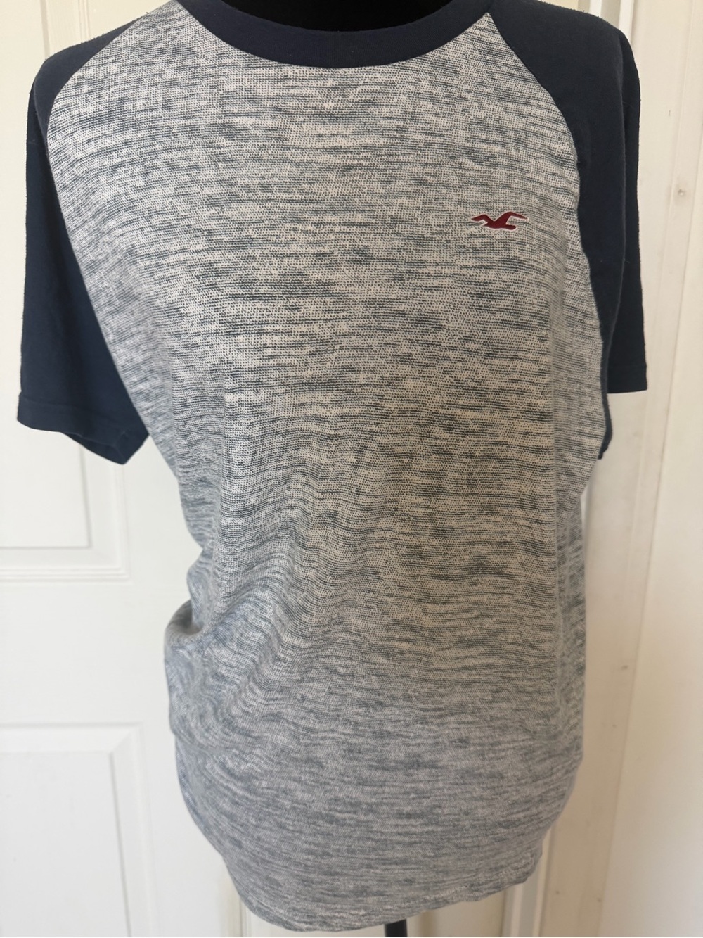 Hollister Men’s Heather Gray Body with Navy Raglan Short Sleeve Tee